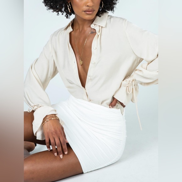 Princess Polly Benji Mini Skirt in White Size 2 New with tag - Picture 7 of 16